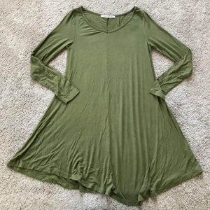 Pluslim women’s small green long sleeve dress